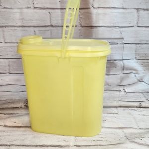 Vintage Tupperware easy pour beverage buddy #587-3